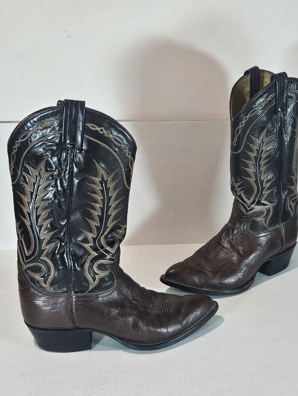 Vintage Tony Lama Western Cowboy Leather Boots 8.5EE Black/Brown USA Rodeo Work